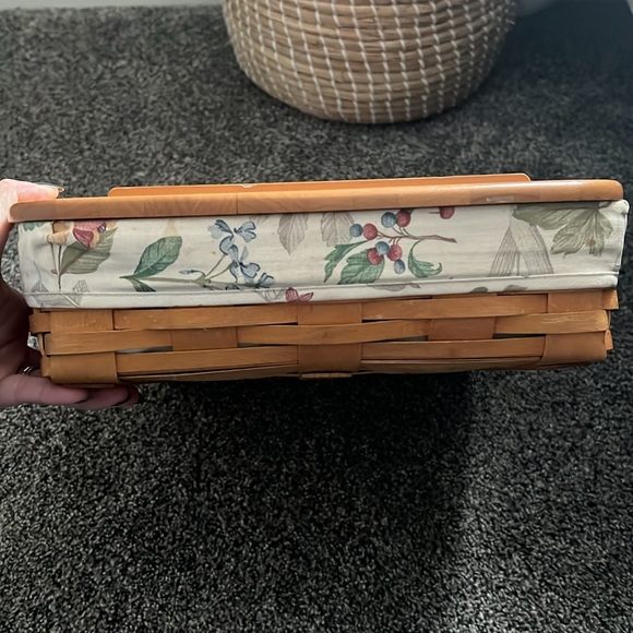 Longaberger Paper Tray Basket Large,plastic protector and botanical fields liner - Picture 4 of 8